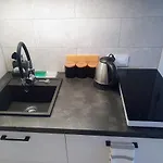 Lägenhet U Portera W Srodmiesciu